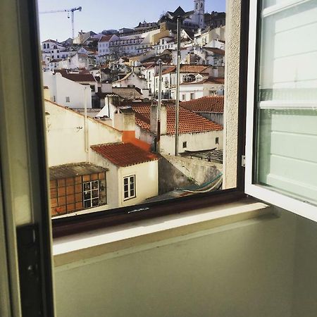 Pequeno Hostel Studio Lisbon Exterior photo